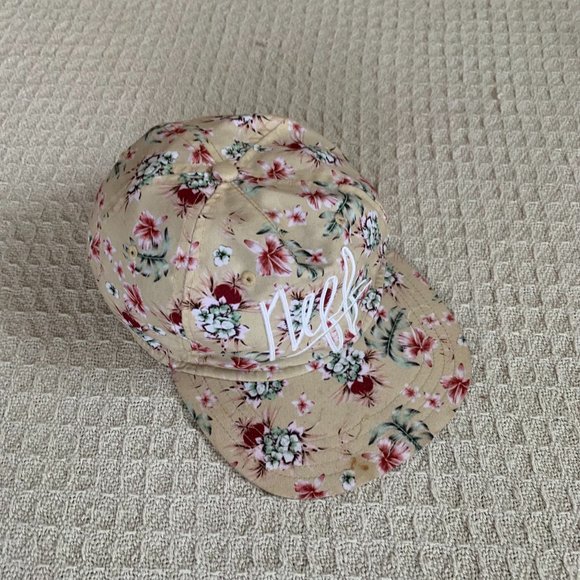 Tropical Neff Hat - Picture 1 of 9